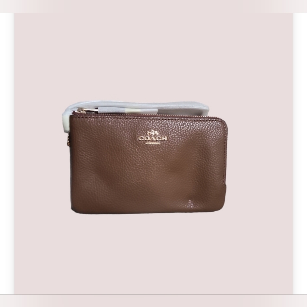 NWT Coach Wristlet